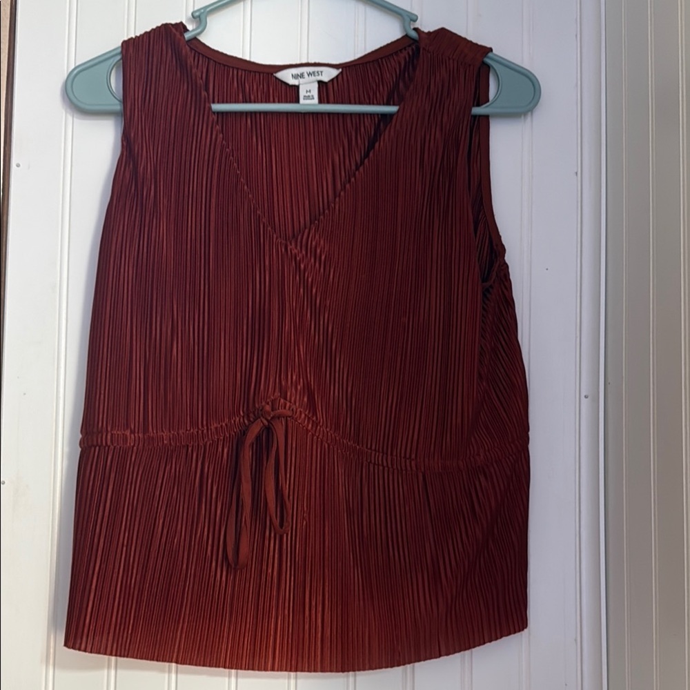 Nine West Red Ribbed Tie Front Tank Top